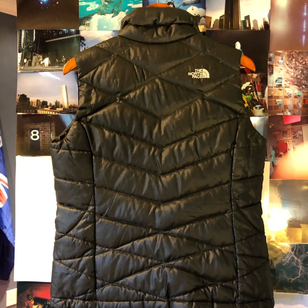Northface Down Vest - Picture 3 of 4